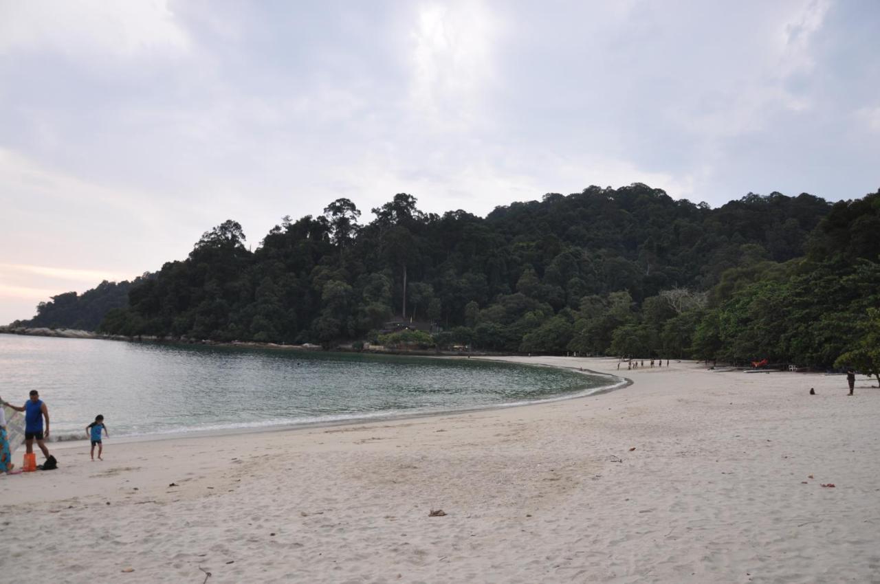 Joe Fisherman Inn Kampung Teluk Nipah Exterior photo