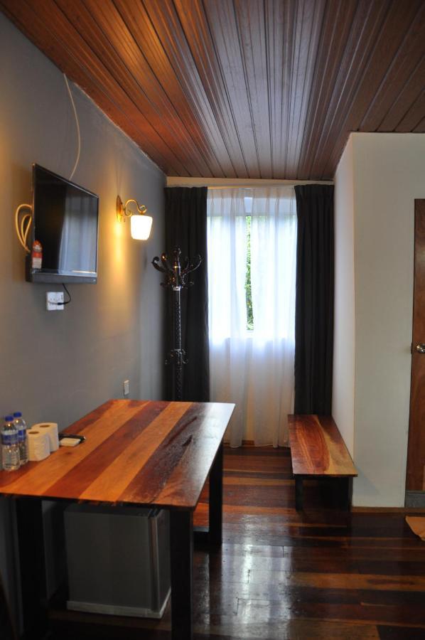Joe Fisherman Inn Kampung Teluk Nipah Exterior photo
